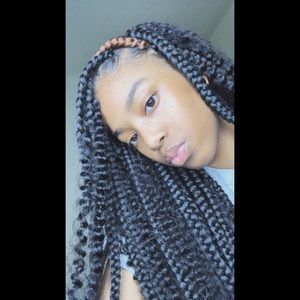 Meet your Posher, Kayla